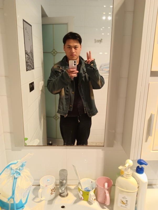 自律的MAN的第一张照片--宜宾相亲服务中心