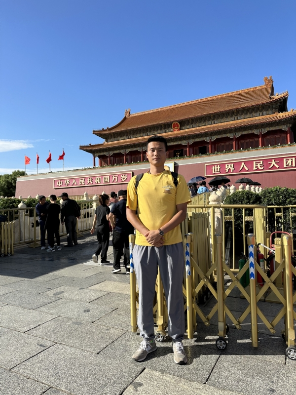 莫过于的第一张照片--宜宾相亲服务中心