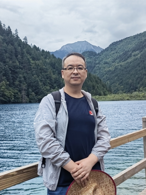 守望者的第二张照片--宜宾相亲服务中心