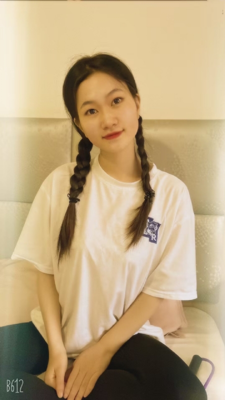 Mia的第三张照片--宜宾相亲服务中心