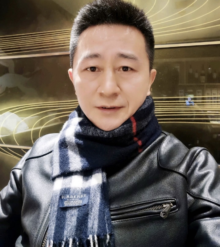 情到深处的第一张照片--宜宾相亲服务中心