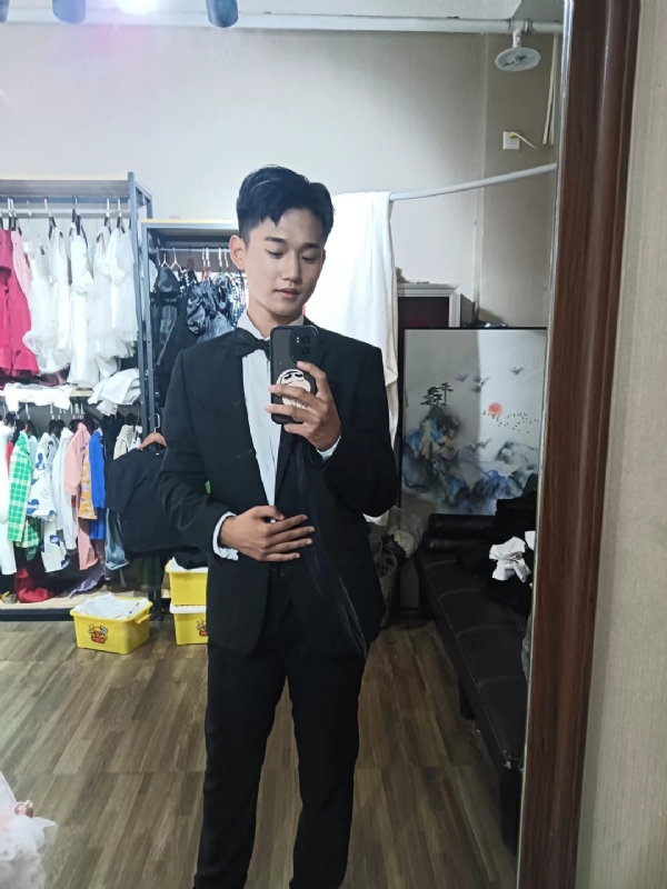李梓宇的第一张照片--宜宾相亲服务中心