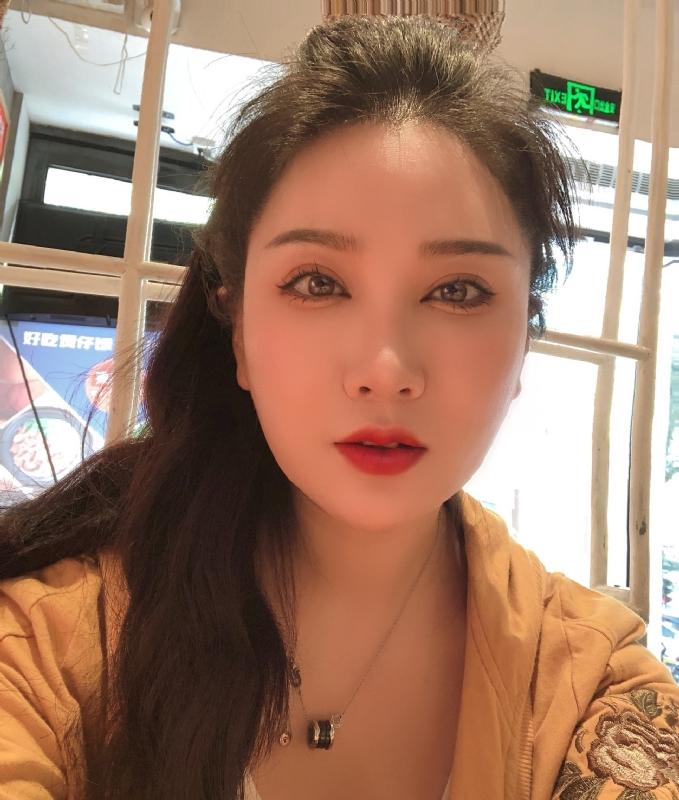 琳达的第二张照片--宜宾相亲服务中心