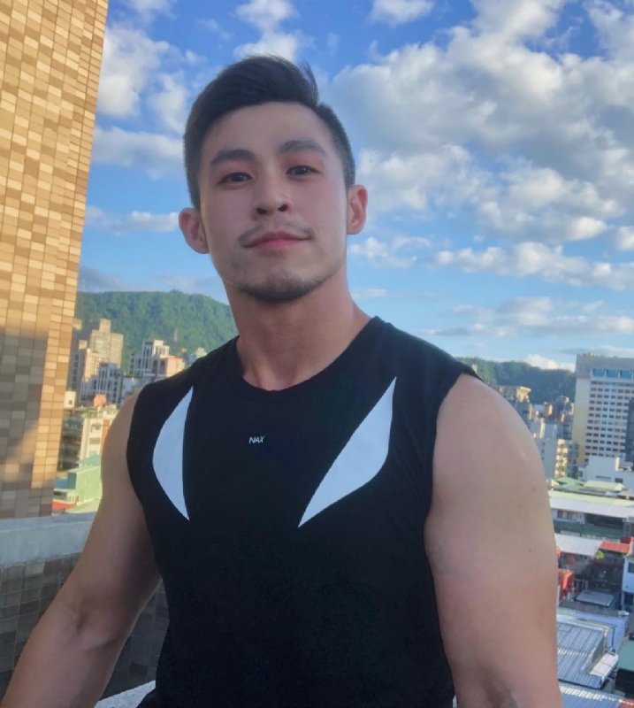 白玉飞的第一张照片--宜宾相亲服务中心