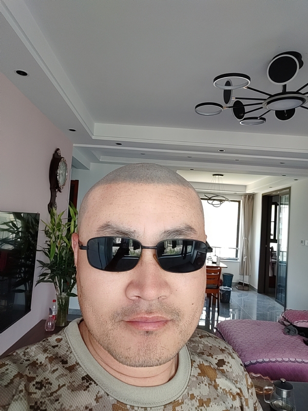涛涛手写的第一张照片--宜宾相亲服务中心