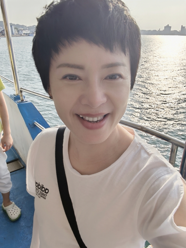 Tina的第一张照片--宜宾相亲服务中心