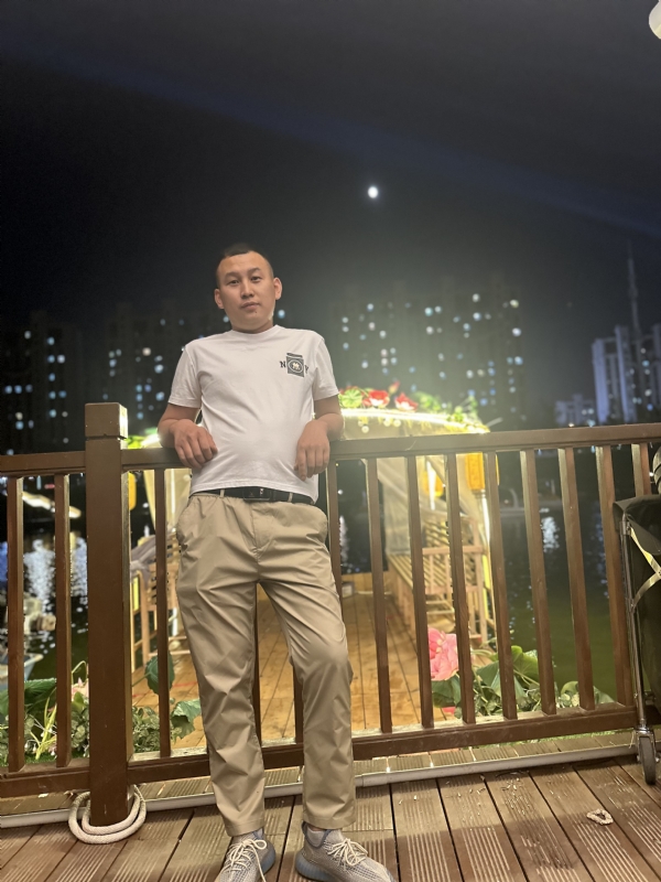 大超的第一张照片--宜宾相亲服务中心