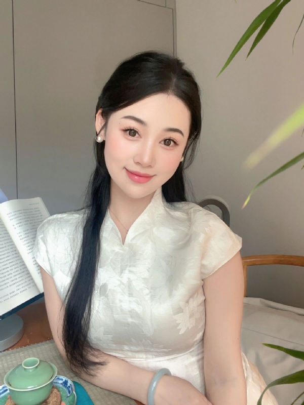 小慧的第一张照片--宜宾相亲服务中心