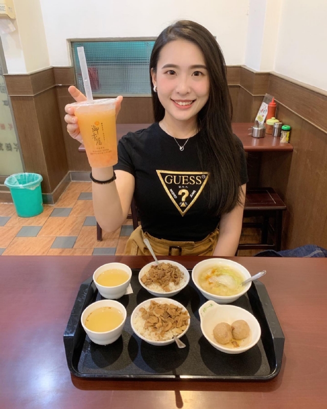 涵涵的第一张照片--宜宾相亲服务中心