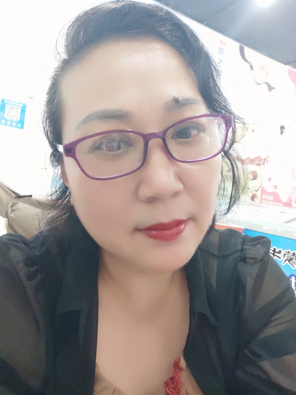 娜财娜福的第一张照片--宜宾相亲服务中心