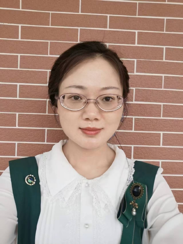 Lily的第二张照片--宜宾相亲服务中心