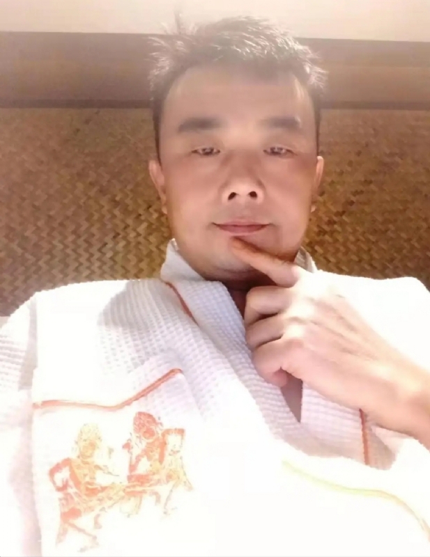 青锋的第一张照片--宜宾相亲服务中心
