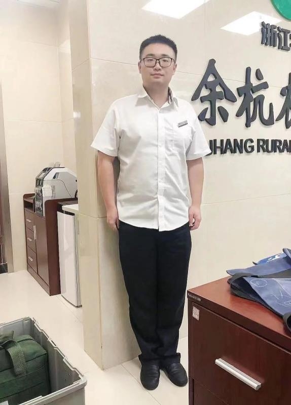 君临天下的第一张照片--宜宾相亲服务中心