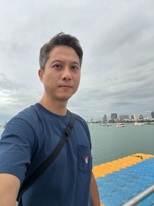 戍边的第一张照片--宜宾相亲服务中心