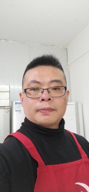 努力奋斗的第一张照片--宜宾相亲服务中心