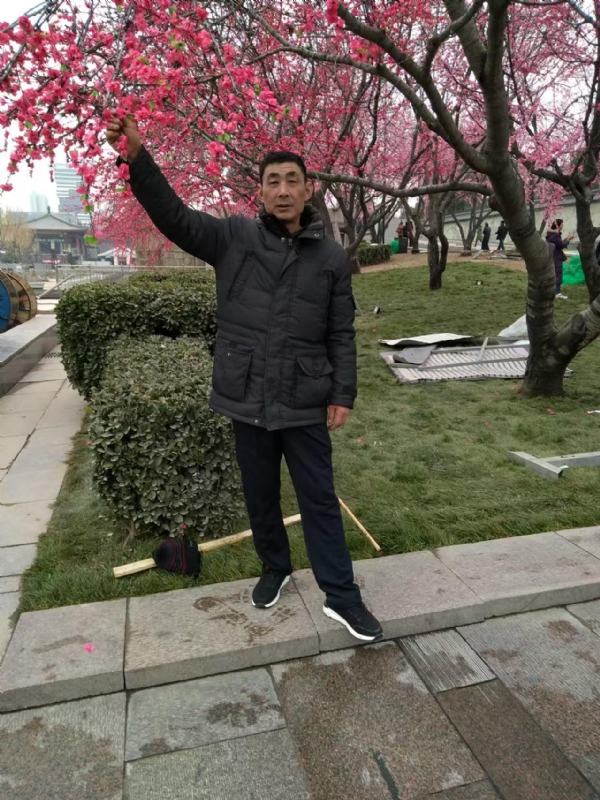 风雨的第一张照片--宜宾相亲服务中心