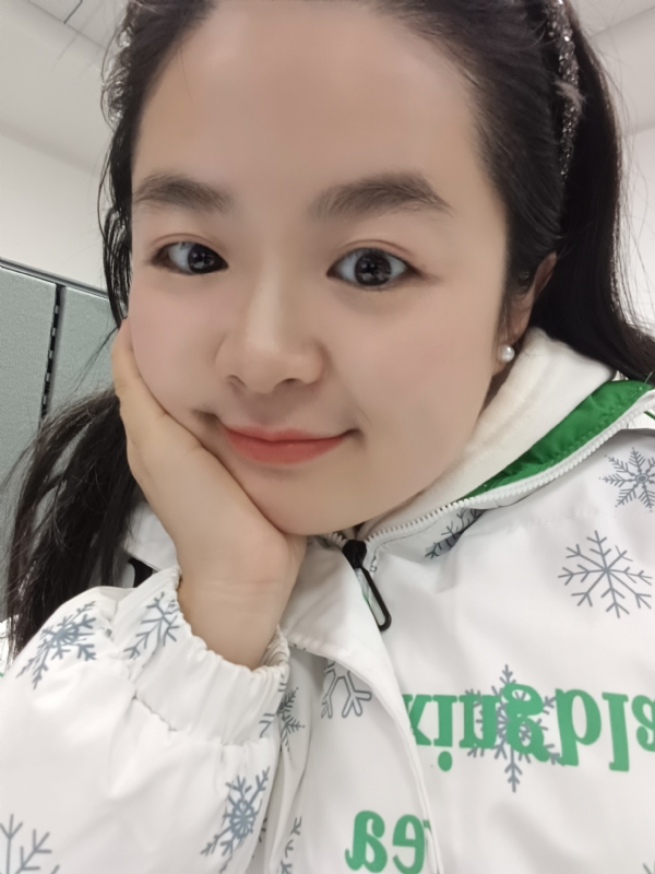 玥玥的第一张照片--宜宾相亲服务中心