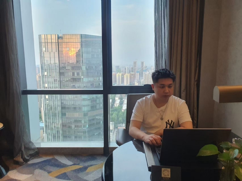 ying的第一张照片--宜宾相亲服务中心