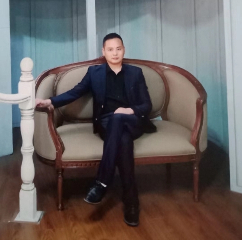龙行天下的第二张照片--宜宾相亲服务中心