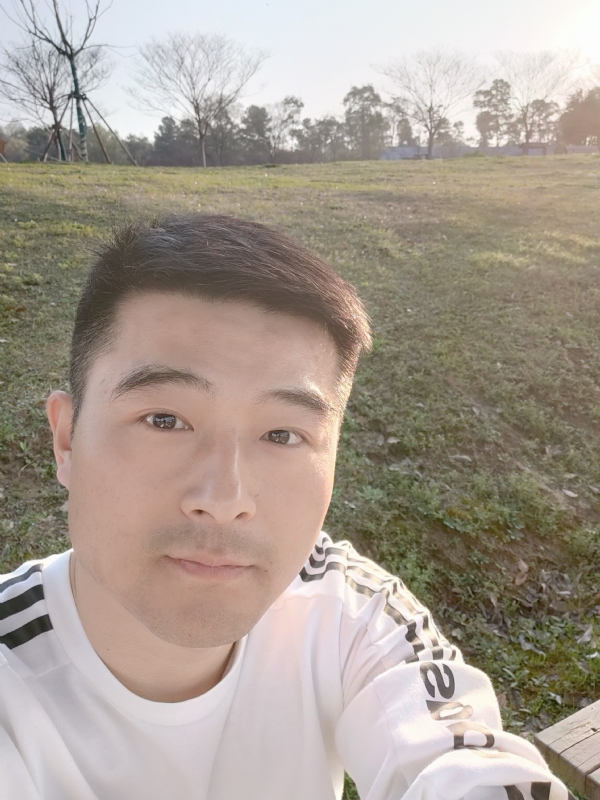 一凡的第一张照片--宜宾相亲服务中心