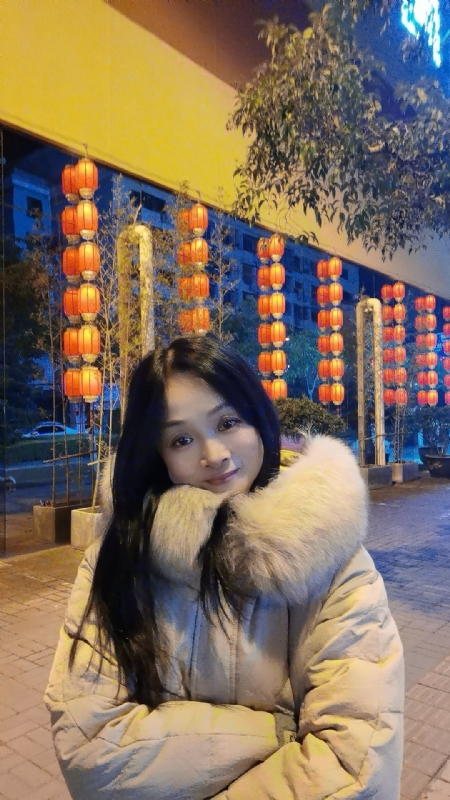 伊伊的第二张照片--宜宾相亲服务中心
