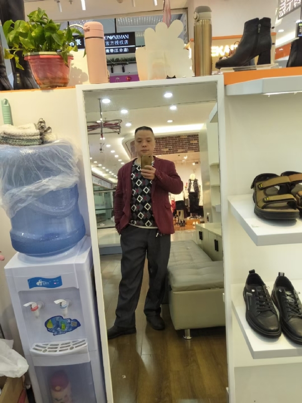 真诚征婚的第四张照片--宜宾相亲服务中心