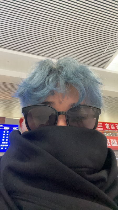 平行线的第二张照片--宜宾相亲服务中心