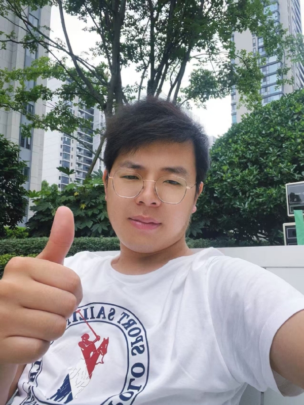 想要找个女朋友的第一张照片--宜宾相亲服务中心