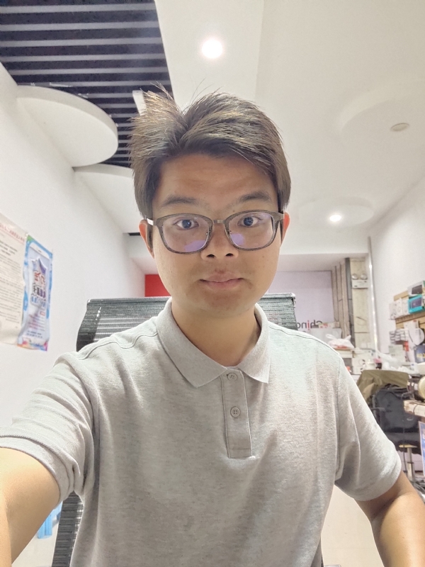 华兴通讯的第一张照片--宜宾相亲服务中心