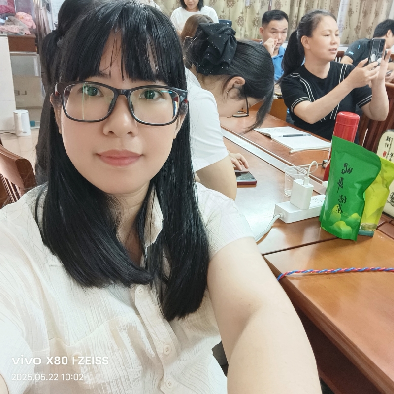 雯城慧敏的第一张照片--宜宾相亲服务中心