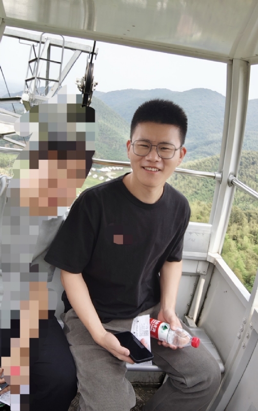 奔奔笨笨的第二张照片--宜宾相亲服务中心