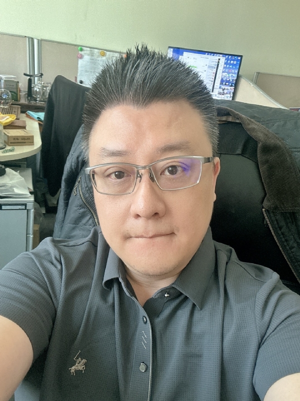 回归自我的第一张照片--宜宾相亲服务中心
