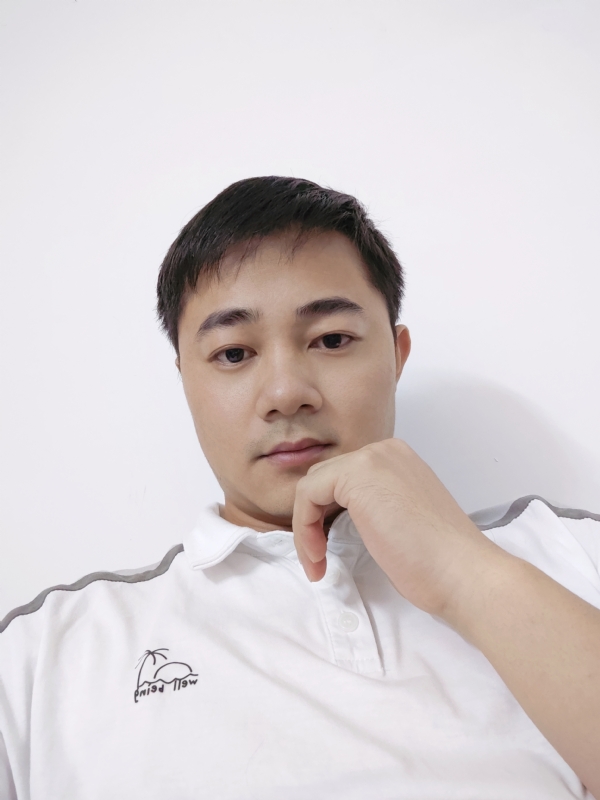啊良的第二张照片--宜宾相亲服务中心