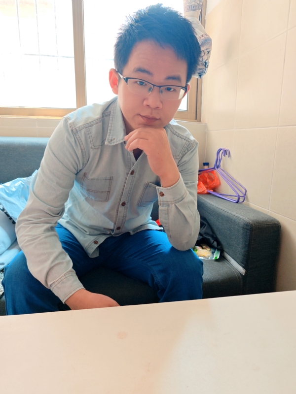 红尘一粟的第一张照片--宜宾相亲服务中心