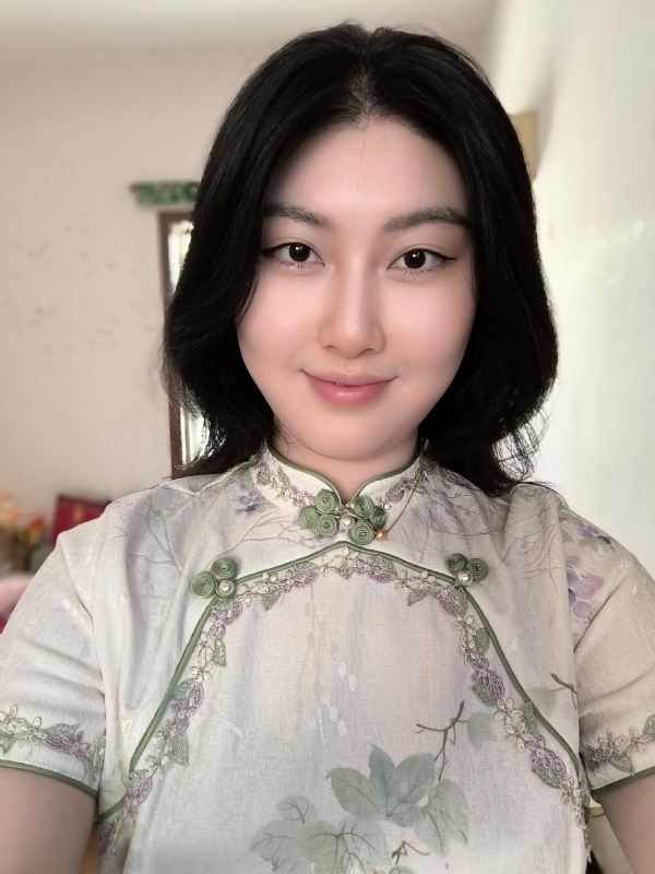 梅莱的第一张照片--宜宾相亲服务中心