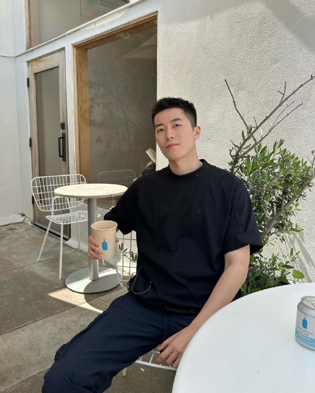 VV的第二张照片--宜宾相亲服务中心