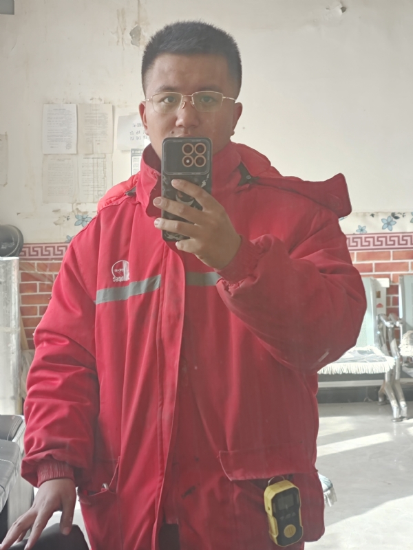 鹤某的第一张照片--宜宾相亲服务中心