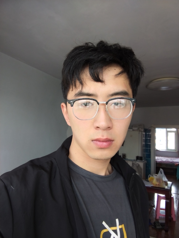 雷震雨的第一张照片--宜宾相亲服务中心