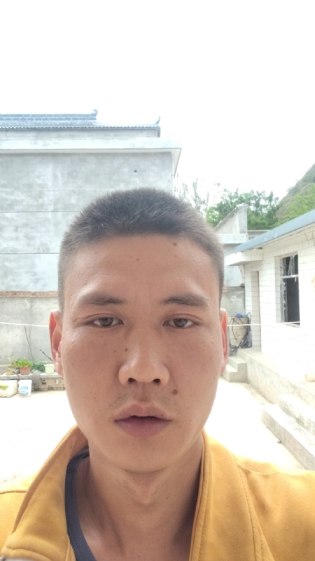 简单点的第一张照片--宜宾相亲服务中心
