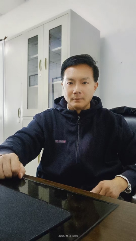 枫叶的第一张照片--宜宾相亲服务中心