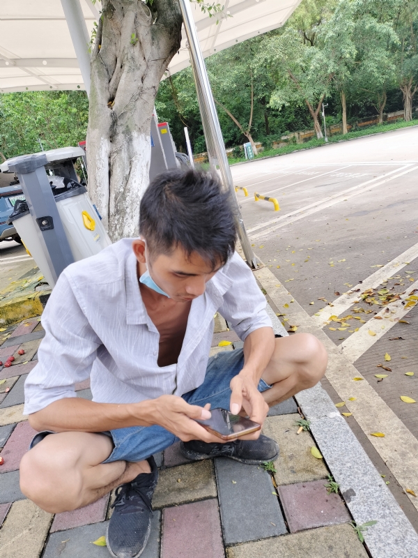 太累了的第一张照片--宜宾相亲服务中心