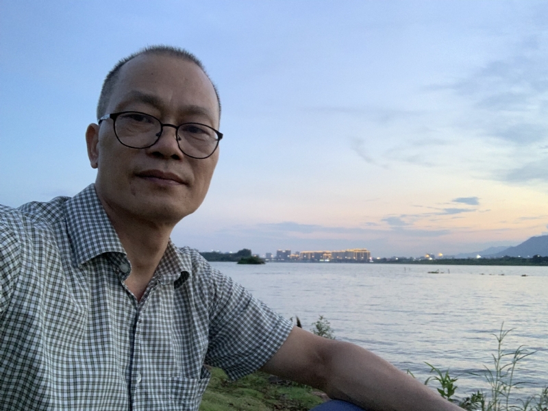 独行侠的第一张照片--宜宾相亲服务中心