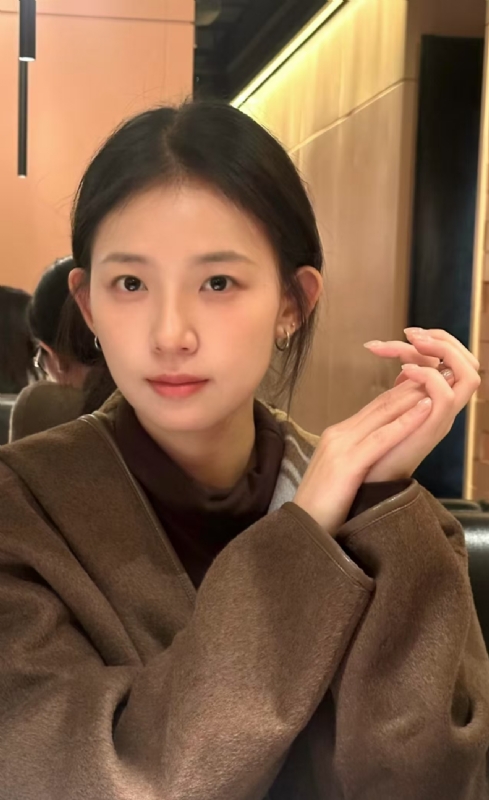小曼的第一张照片--宜宾相亲服务中心