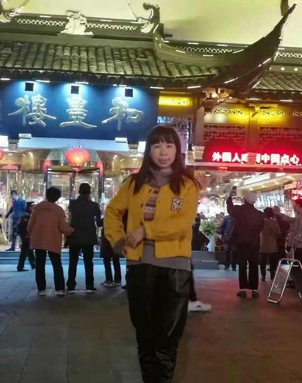 君倩的第三张照片--宜宾相亲服务中心