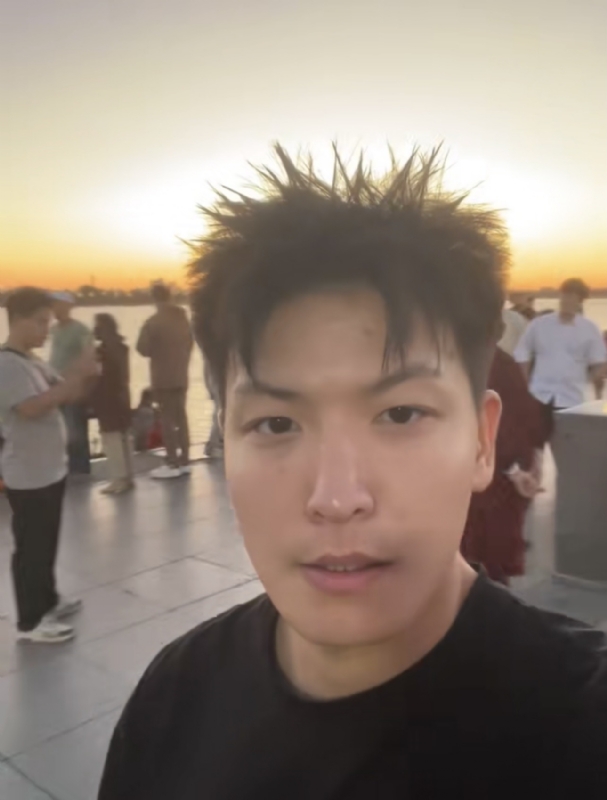姚荫博的第一张照片--宜宾相亲服务中心