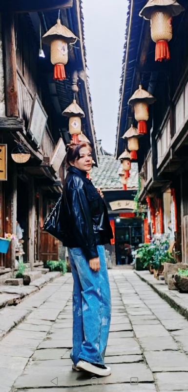 宛霞的第五张照片--宜宾相亲服务中心