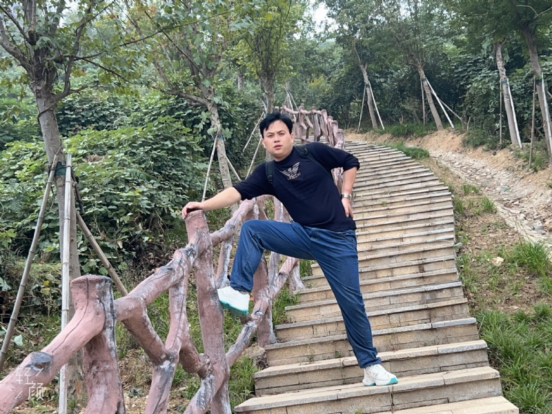 择一人白头偕老的第一张照片--宜宾相亲服务中心