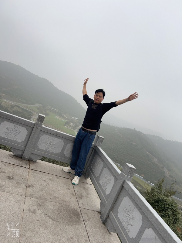 择一人白头偕老的第三张照片--宜宾相亲服务中心