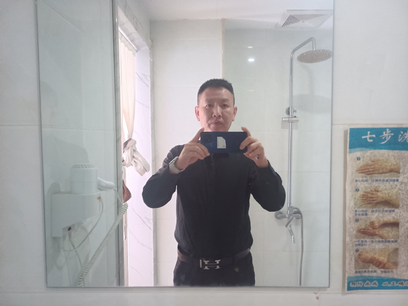小小辰的第一张照片--宜宾相亲服务中心