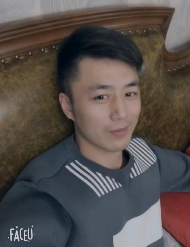 楊政宇的第一张照片--宜宾相亲服务中心